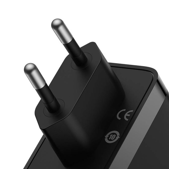 Зарядно устройство 220V BASEUS 140W, USB-A, 2xUSB-C GaN5 Pro + кабел Type-C към Type-C (CCGP100201) - Image 3
